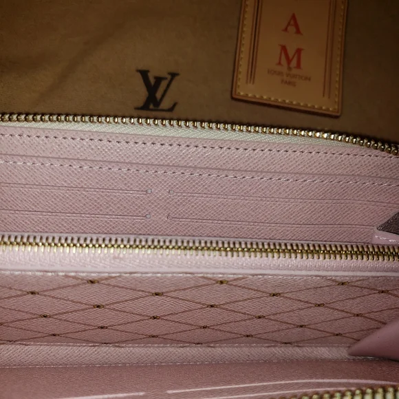 Vuitton Summer Trunks Clemence Wallet - Picture 9 of 12